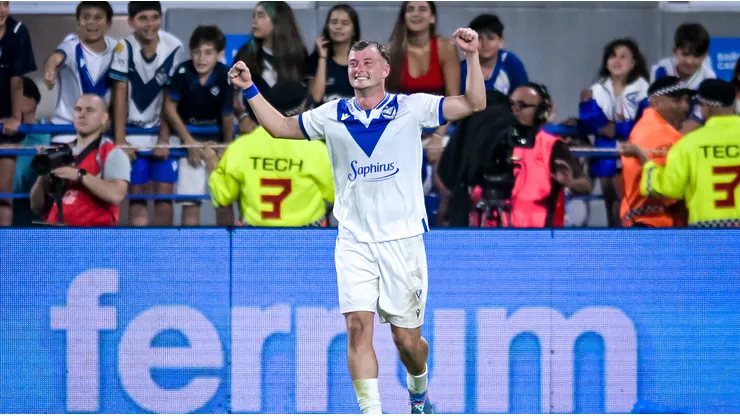 Vélez se afianza en lo más alto del Apertura