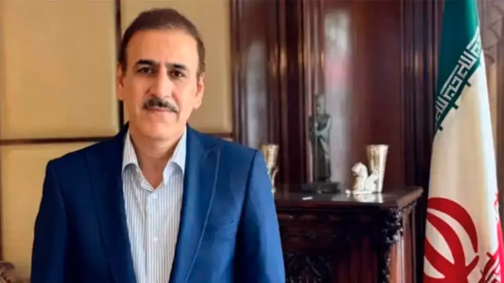 El Gobierno expulsa del país al máximo representante diplomático de Irán en la Argentina.