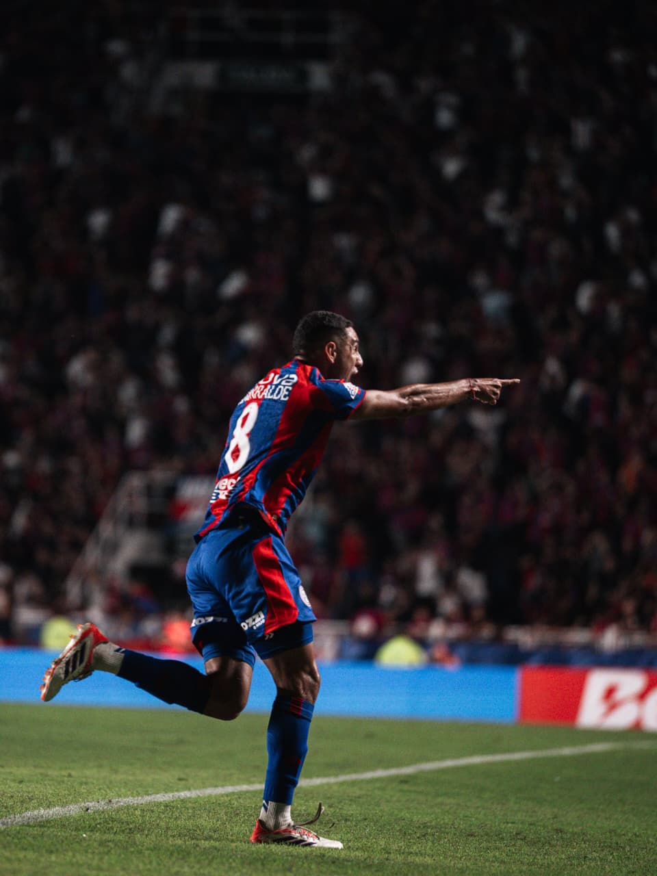 San Lorenzo venció 1-0 a Estudiantes de La Plata y volvió a puestos de playoffs en el Torneo Apertura.