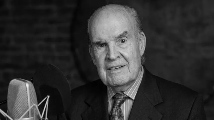 Murió Julio Ricardo, histórico periodista deportivo.