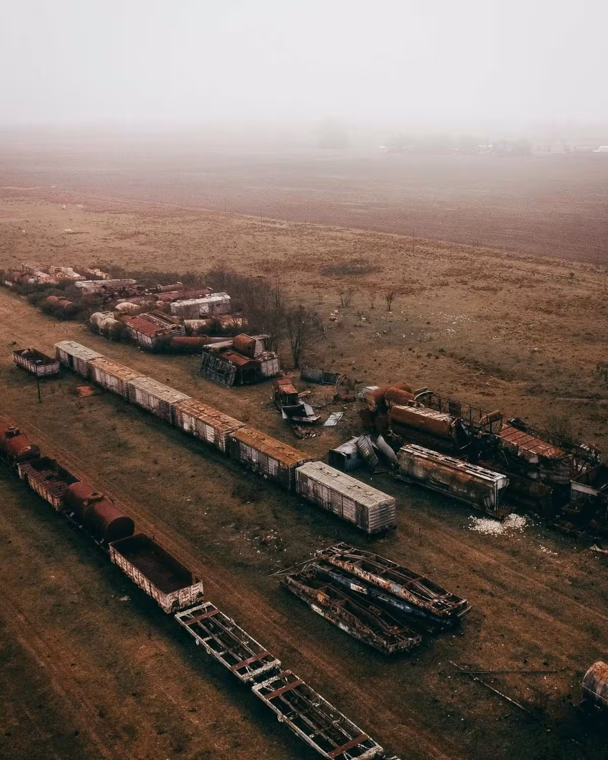 El cementerio de trenes más grande de Argentina: el gigante oxidado que guarda la historia ferroviaria de Tandil 