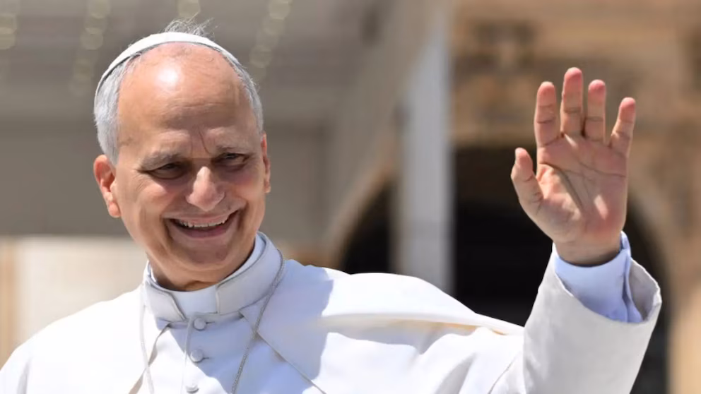 El Gobierno oficializó el feriado del 9 de noviembre por la visita del papa León XIV.